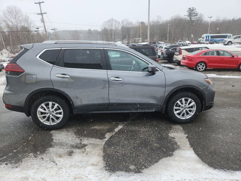 Used 2019 Nissan Rogue SV image 8