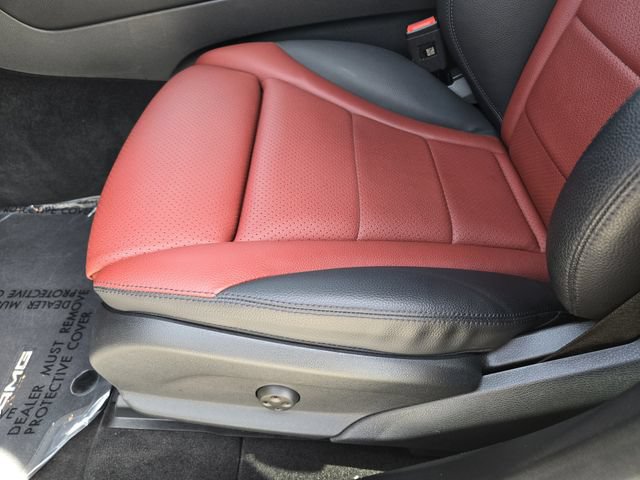 Used 2023 Mercedes-Benz GLC 300 4MATIC Coupe image 23