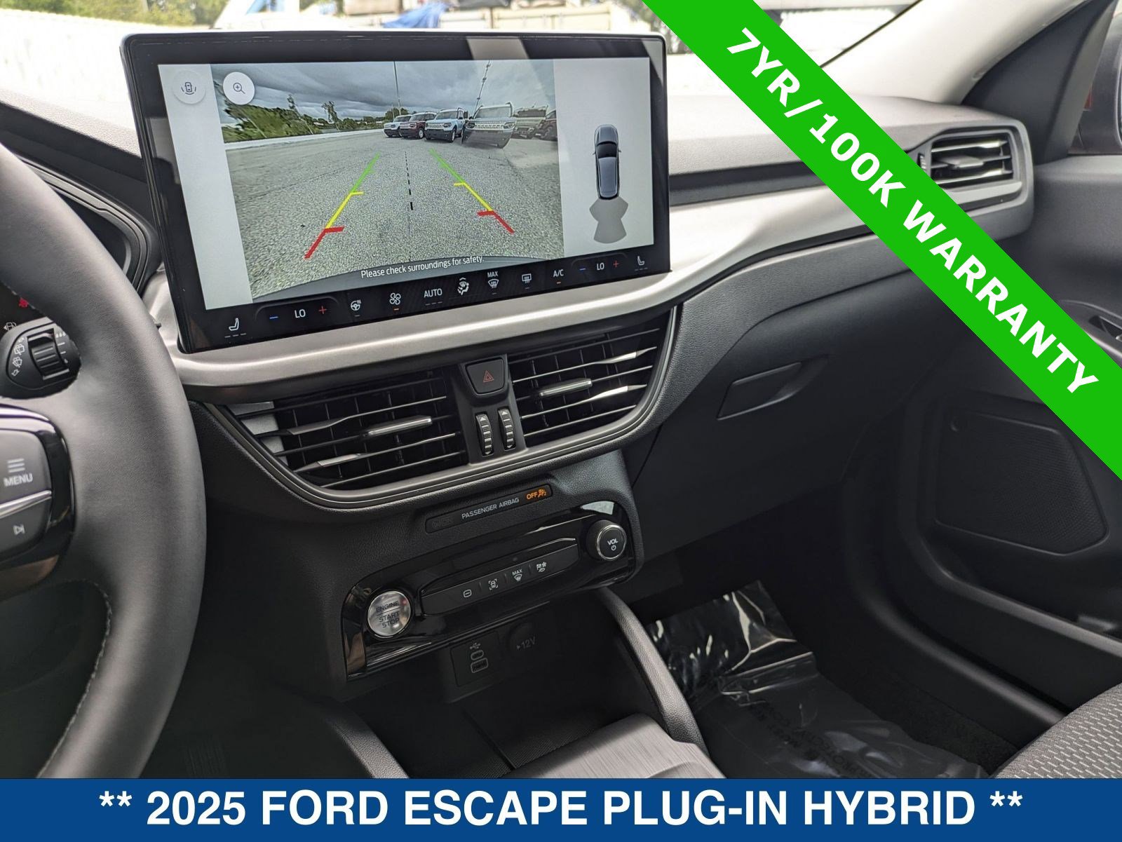 Certified 2025 Ford Escape SE FWD image 31