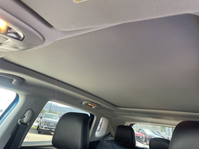 Used 2022 Jeep Compass Trailhawk w/ Trailhawk Elite Group image 21