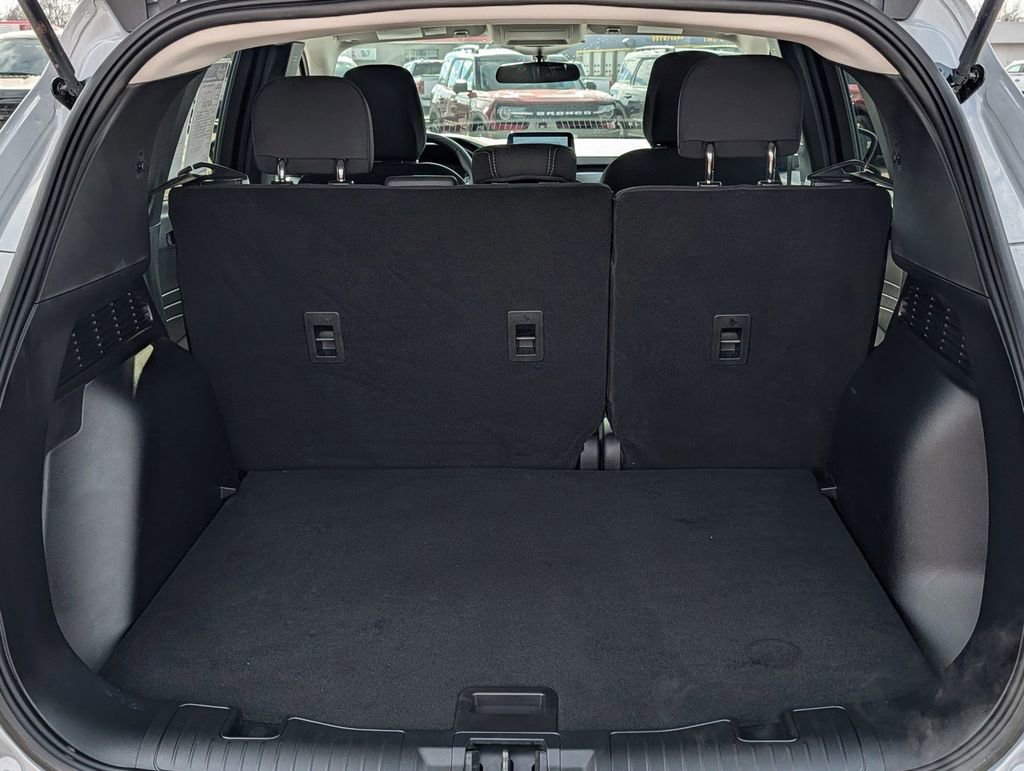 Certified 2025 Ford Escape Active w/ Cold Weather Package image 17