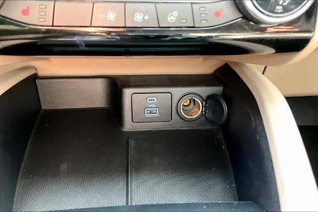 Certified 2022 Ford Escape SEL AWD/4WD image 31