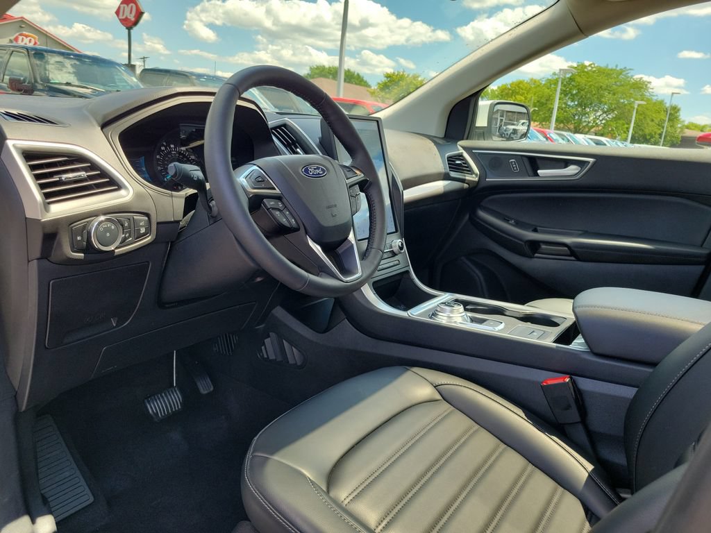 Certified 2024 Ford Edge SEL w/ Convenience Package AWD/4WD image 21
