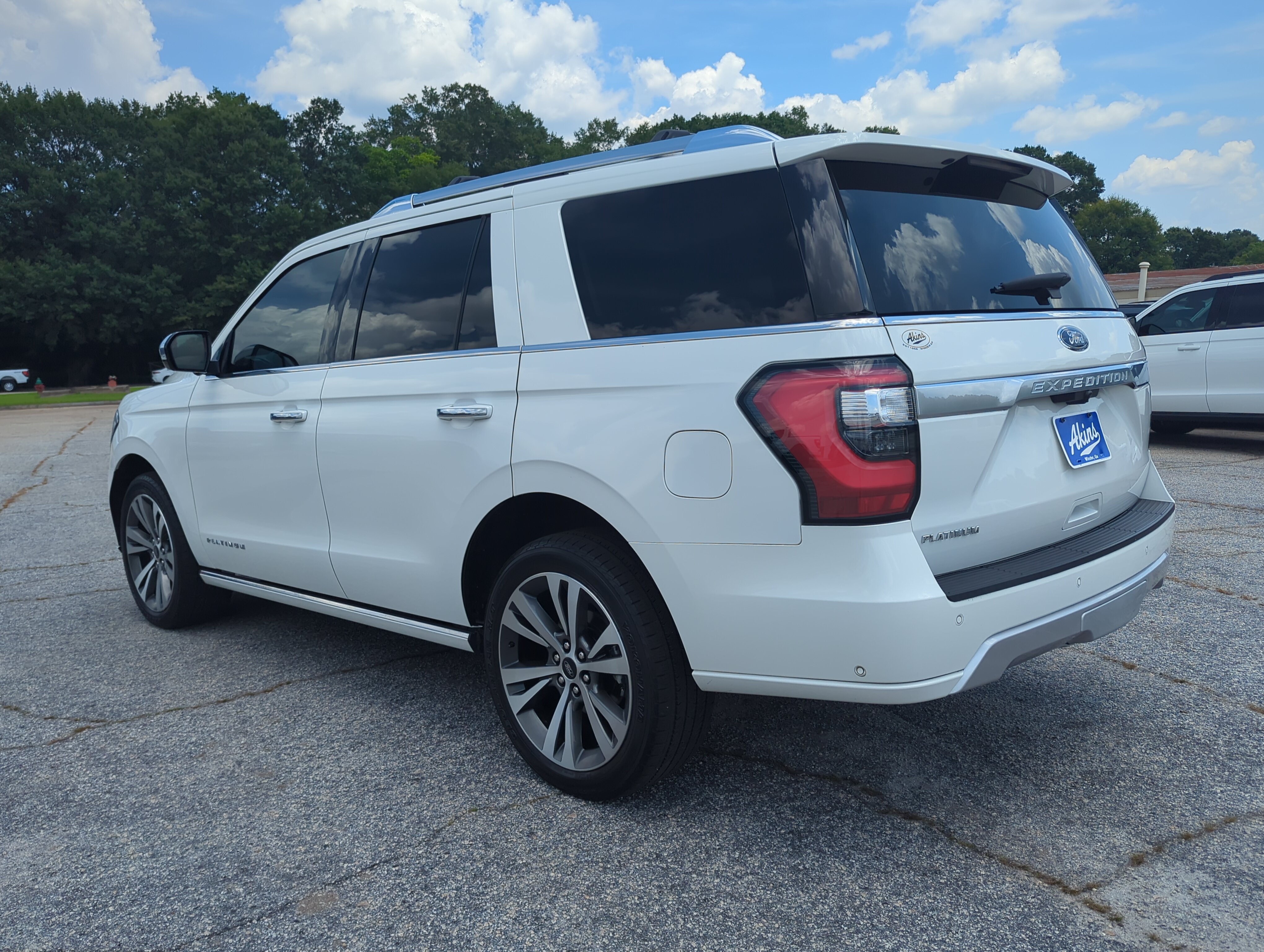 Certified 2021 Ford Expedition Platinum RWD image 5