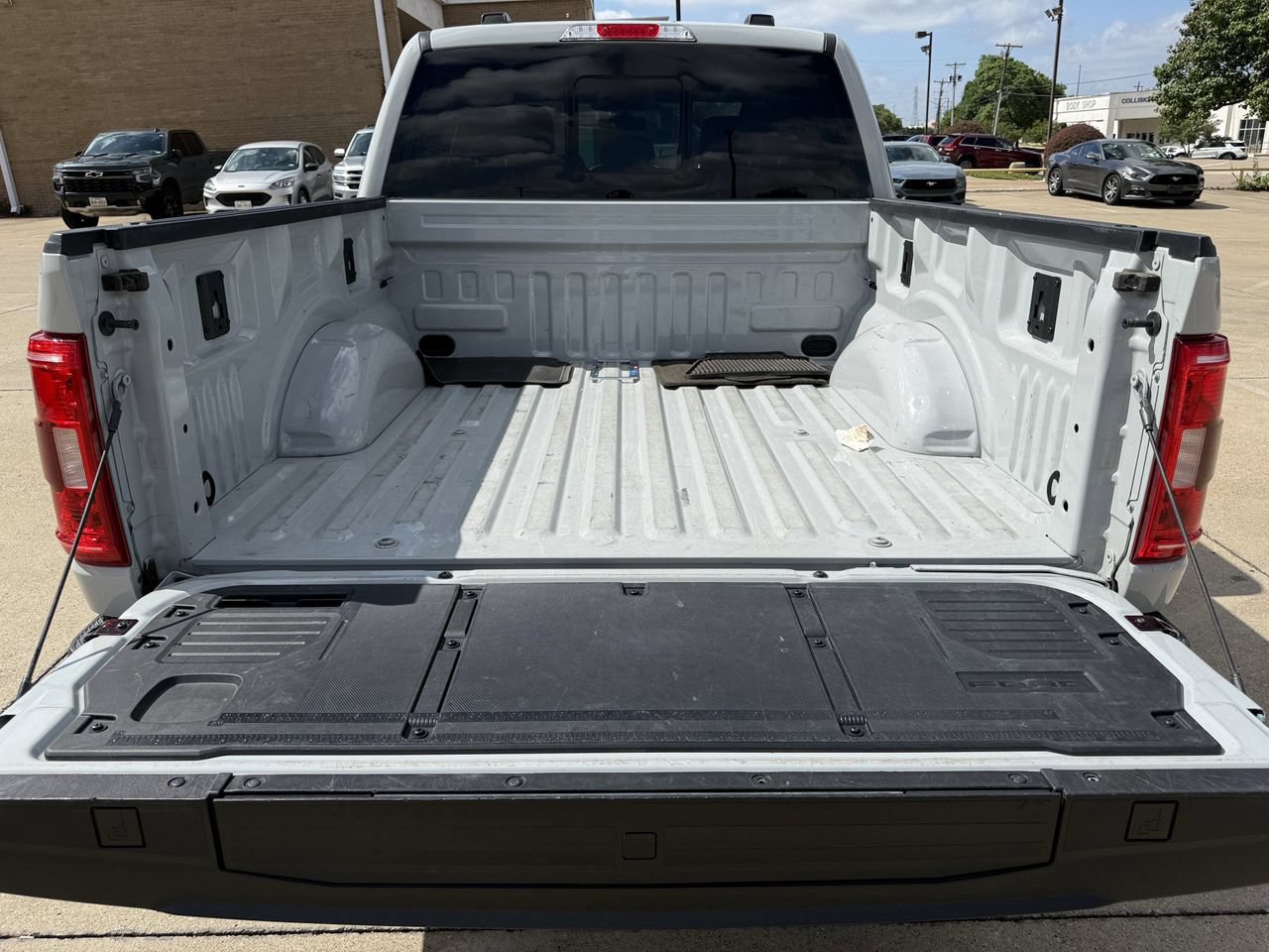 Certified 2023 Ford F150 XLT w/ Equipment Group 301A Mid AWD/4WD image 27