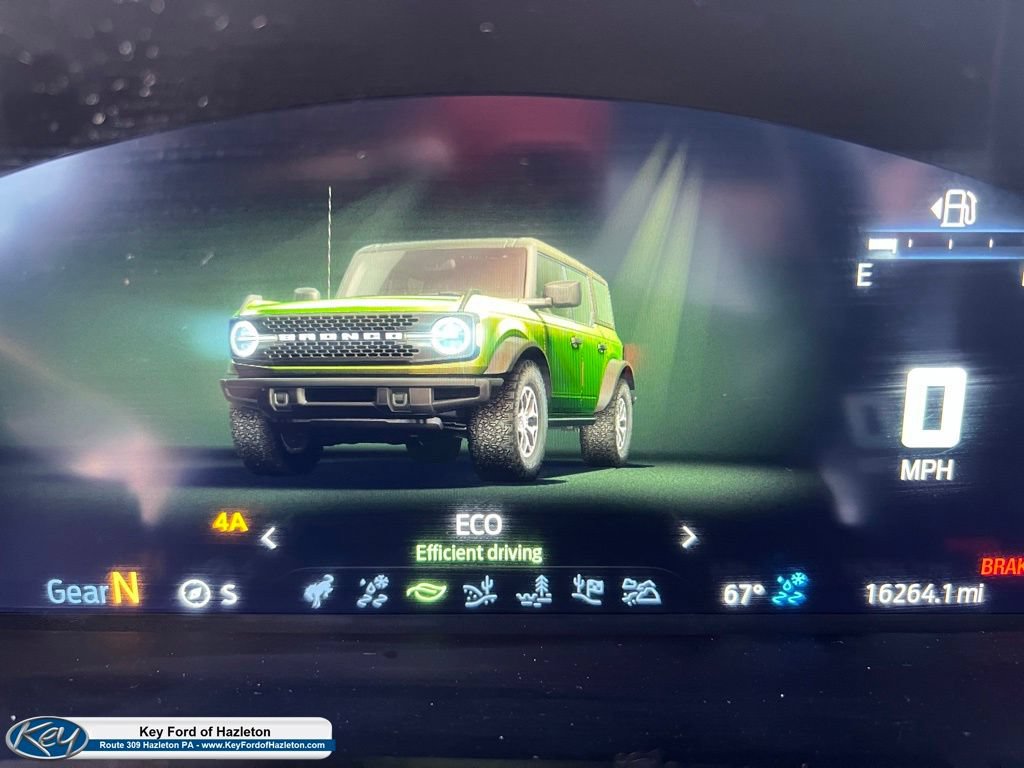 Certified 2025 Ford Bronco Badlands w/ Sasquatch Package AWD/4WD image 35