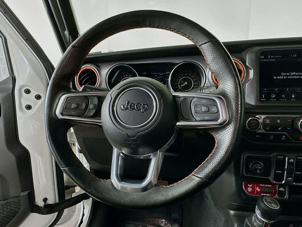 Used 2023 Jeep Gladiator Mojave w/ Dual Top Group AWD/4WD image 16