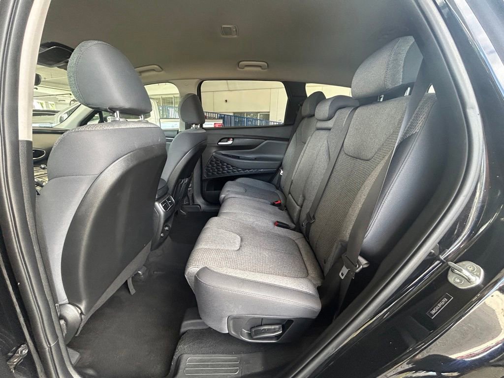 Used 2023 Hyundai Santa Fe SEL image 33