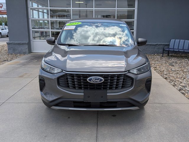 Certified 2024 Ford Escape Active w/ Cold Weather Package FWD image 9