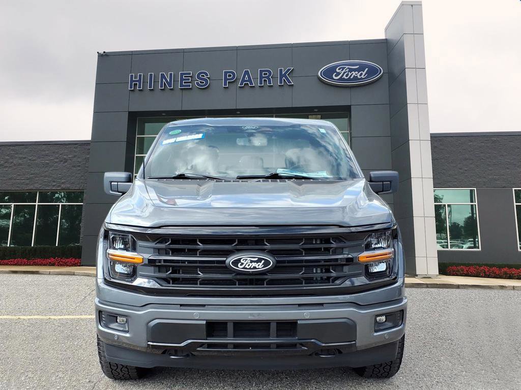 Certified 2025 Ford F150 XLT w/ Equipment Group 302A MID image 8