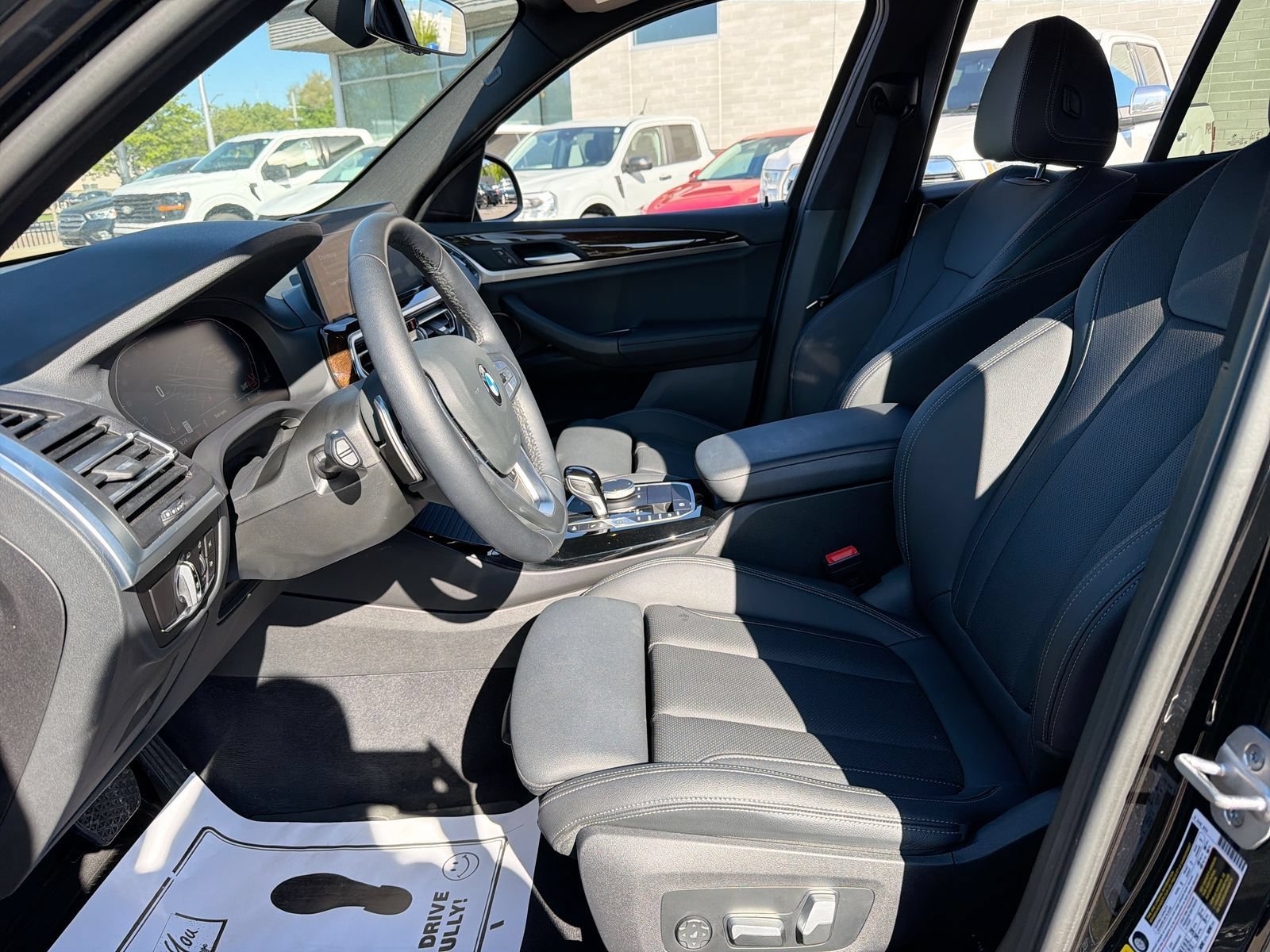 Used 2023 BMW X3 xDrive30i w/ Premium Package w/ZPA AWD/4WD image 11
