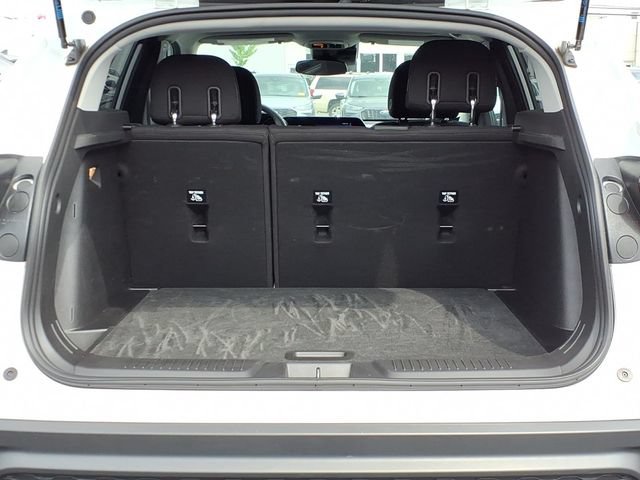 Used 2024 Chevrolet Trax LS w/ LS Convenience Package FWD image 9