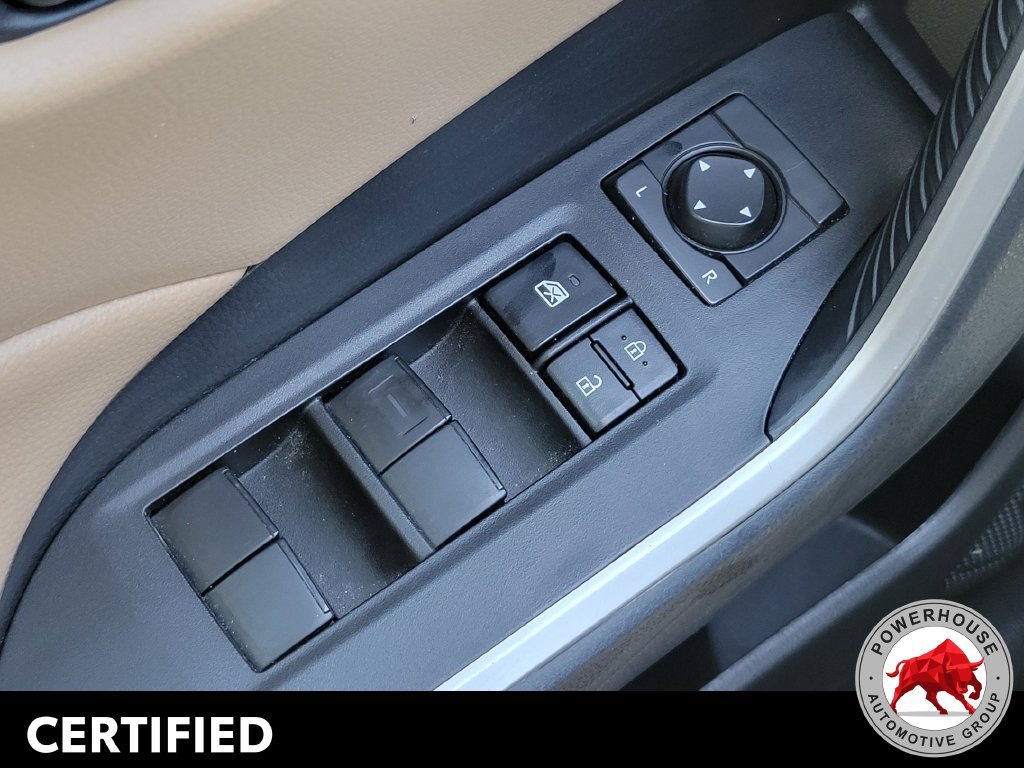 Used 2024 Toyota RAV4 LE FWD image 26