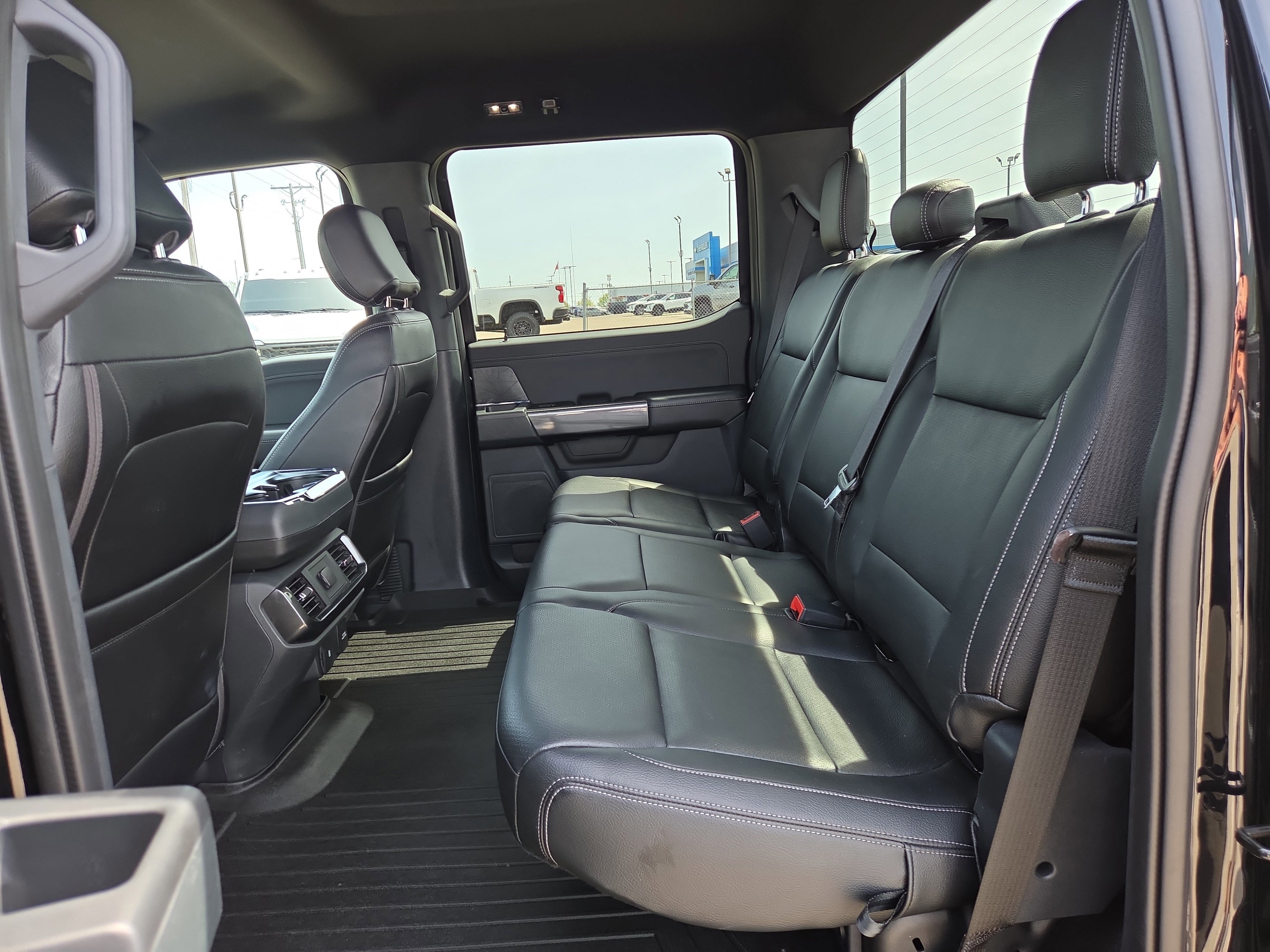 Certified 2021 Ford F150 XLT w/ Equipment Group 302A High image 11