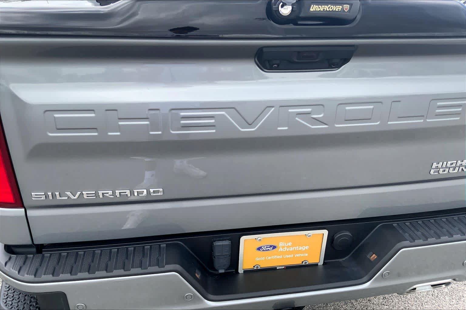 Used 2024 Chevrolet Silverado 1500 High Country AWD/4WD image 31