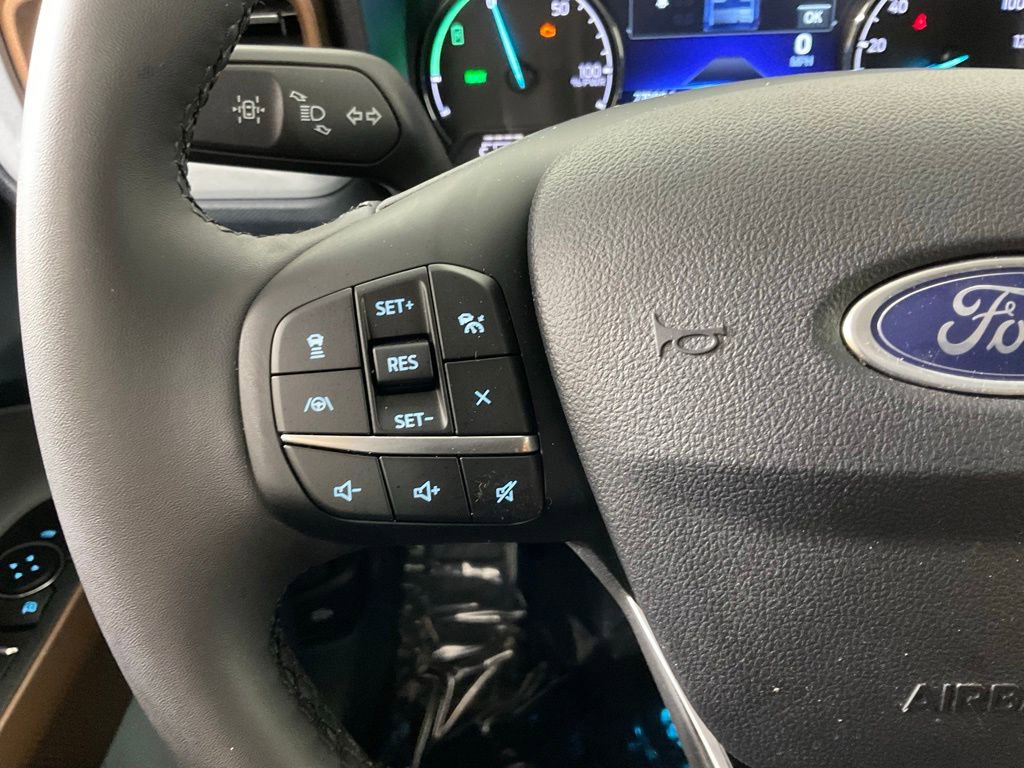 Certified 2024 Ford Maverick Lariat FWD image 24