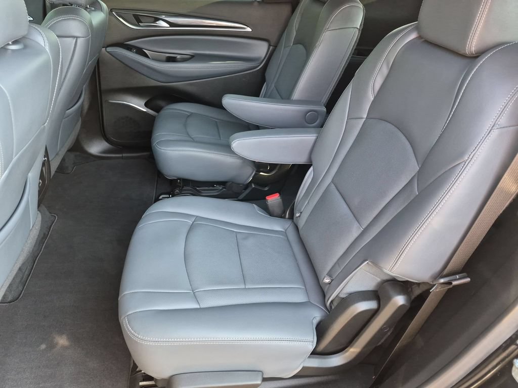 Used 2023 Buick Enclave Essence w/ Experience Buick Package AWD/4WD image 18
