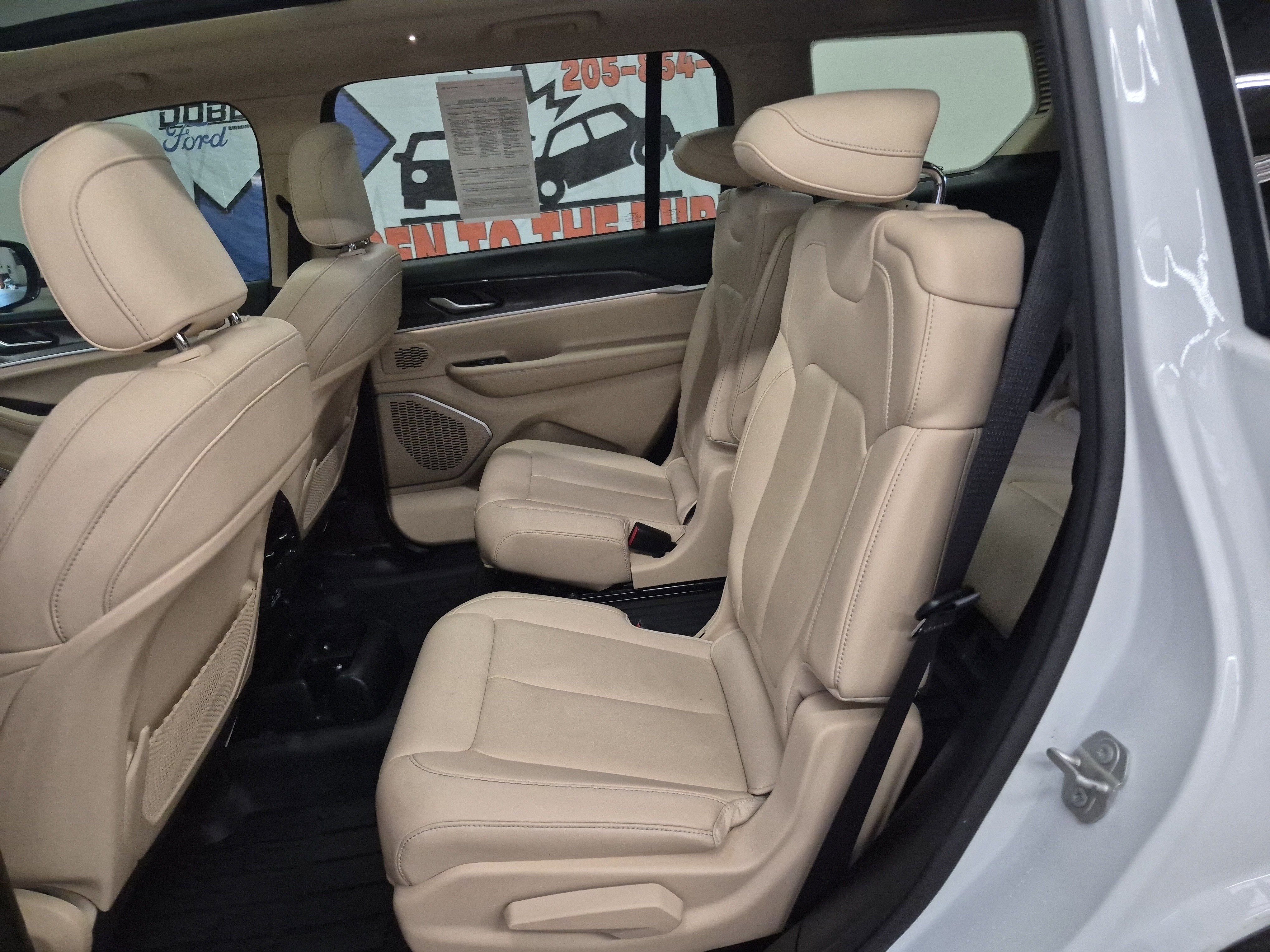 Used 2021 Jeep Grand Cherokee L Limited AWD/4WD image 15