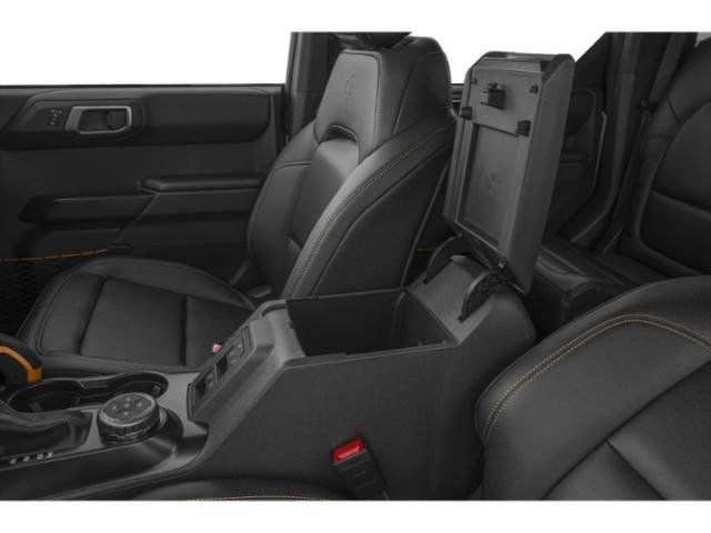 Certified 2025 Ford Bronco Badlands AWD/4WD image 13