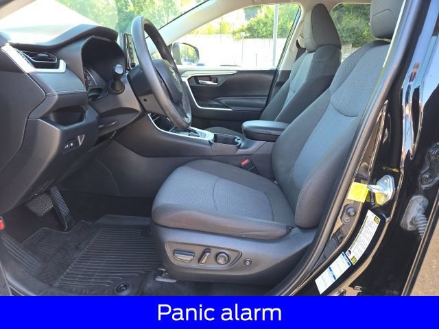 Used 2022 Toyota RAV4 XLE AWD/4WD image 22