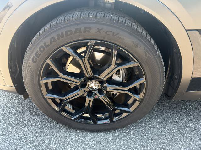 Used 2021 BMW X7 xDrive40i w/ Executive Package AWD/4WD image 9