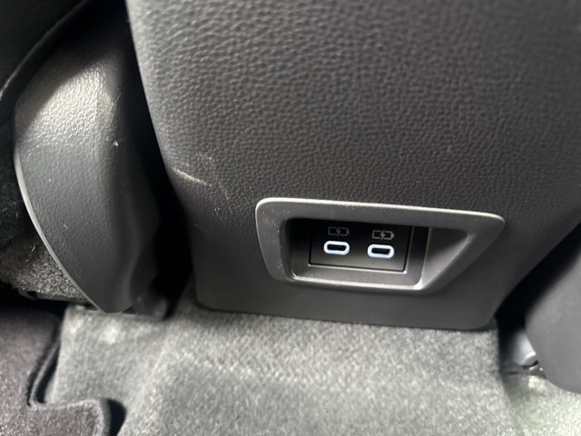 Used 2025 Toyota Corolla Cross AWD Hybrid w/ Convenience Package image 20