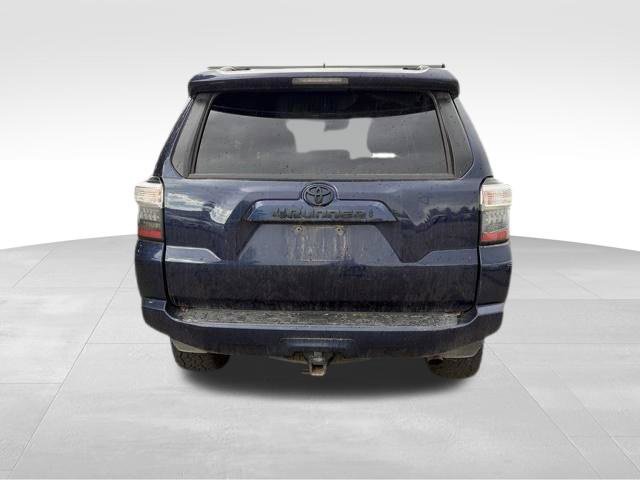 Used 2020 Toyota 4Runner 4WD image 8