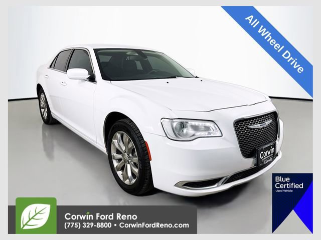 Used 2022 Chrysler 300 Touring image 8