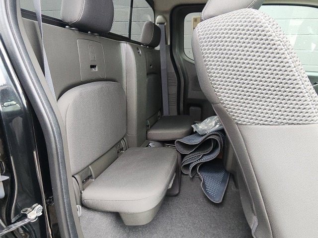 Used 2019 Nissan Frontier PRO-4X AWD/4WD image 12