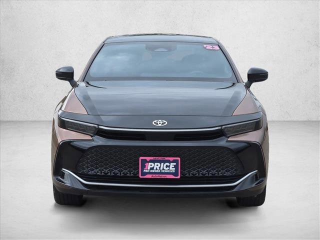 Used 2023 Toyota Crown Platinum AWD/4WD image 8