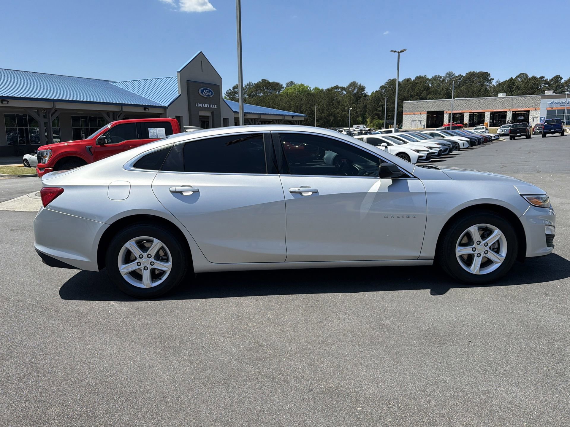 Used 2020 Chevrolet Malibu LS image 2