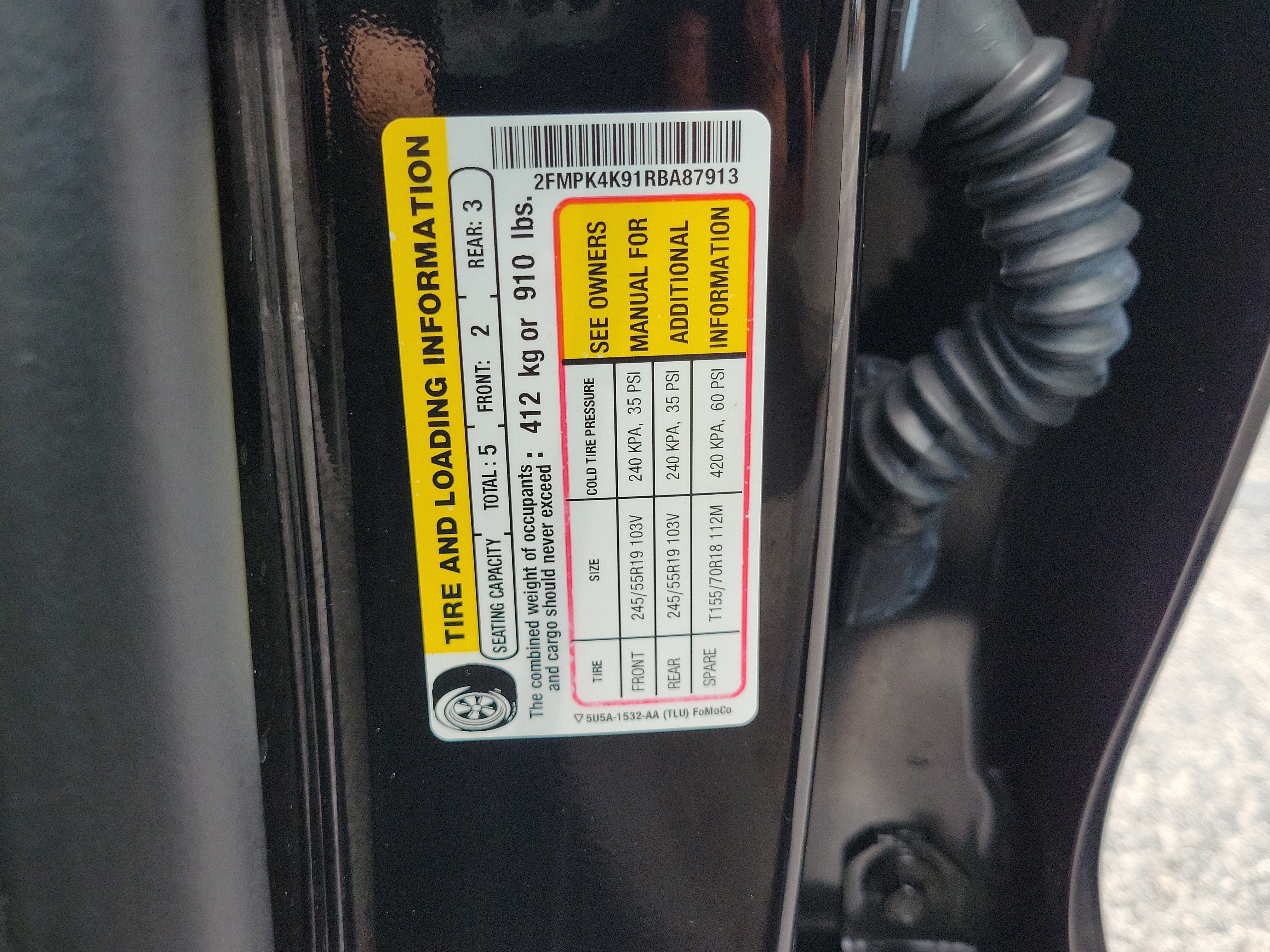 Certified 2024 Ford Edge Titanium AWD/4WD image 30