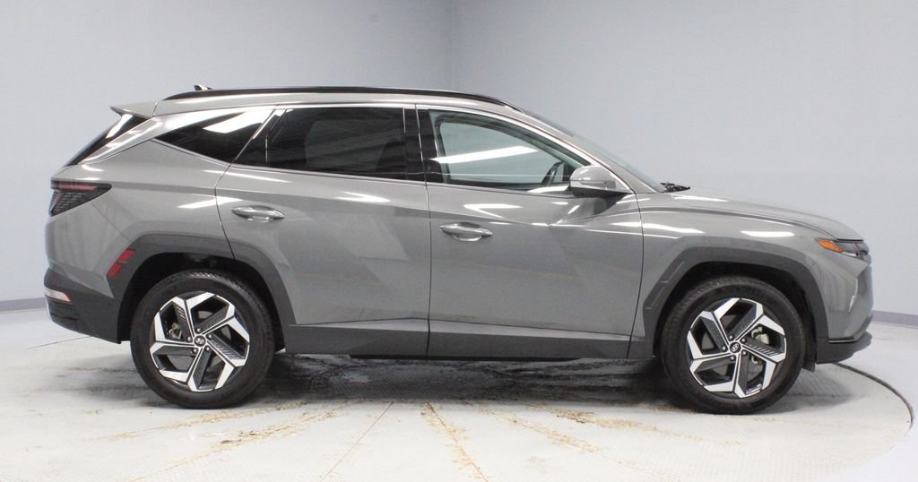 Used 2024 Hyundai Tucson Limited AWD/4WD image 13