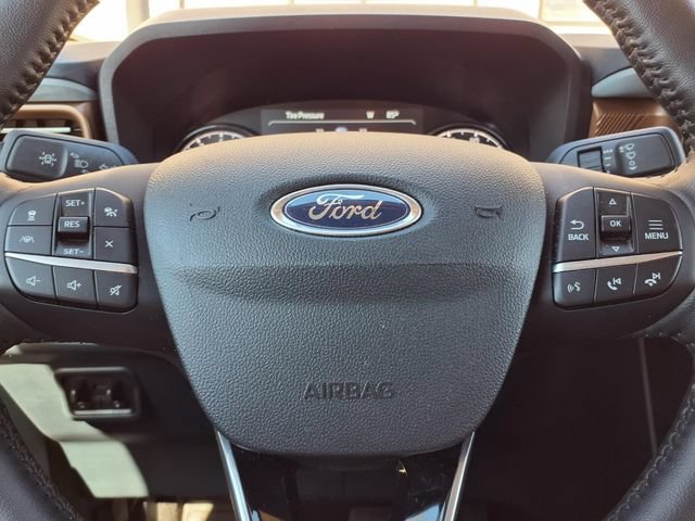Certified 2022 Ford Maverick Lariat w/ Lariat Luxury Package AWD/4WD image 14