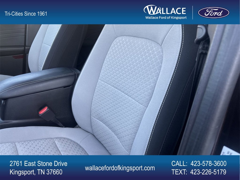 Certified 2023 Ford Escape Active w/ Tech Pack #1 image 9