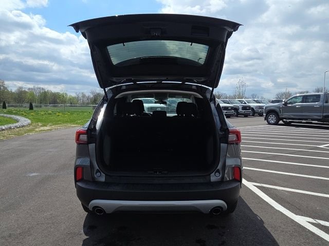 Certified 2025 Ford Escape Active image 10