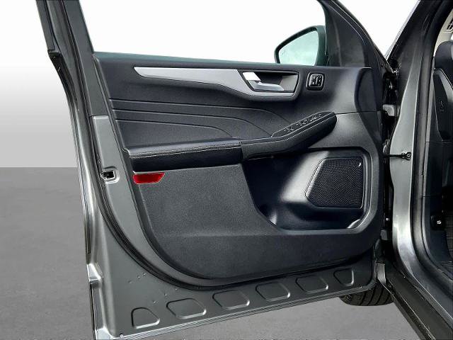 Certified 2025 Ford Escape Platinum AWD/4WD image 22