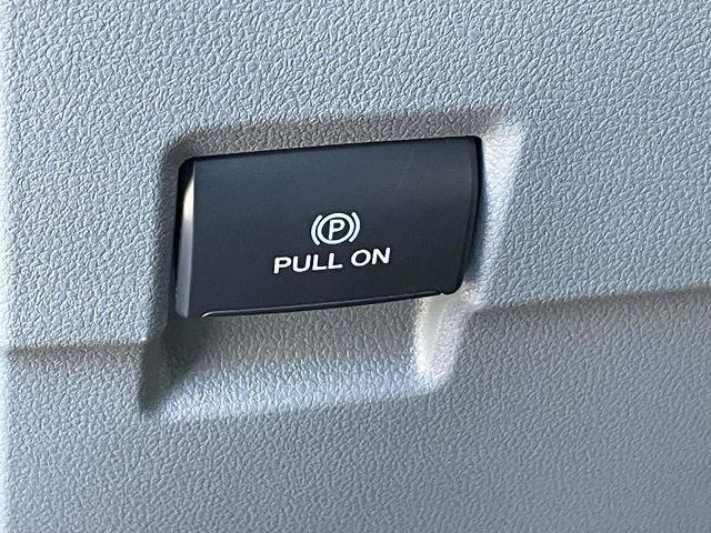 Certified 2026 Ford F250 XLT w/ FX4 Off-Road Package AWD/4WD image 18