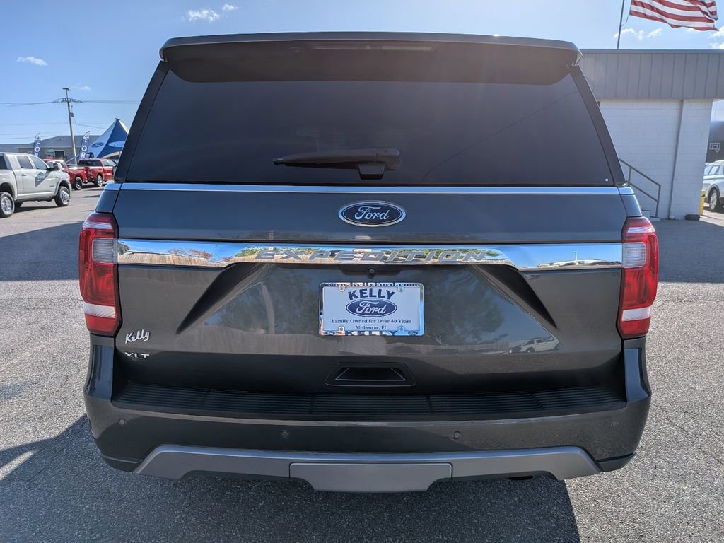 Certified 2021 Ford Expedition XLT image 5