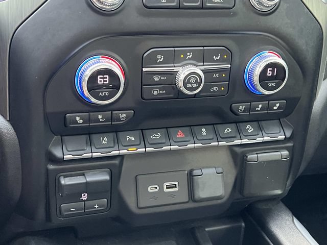 Used 2022 GMC Sierra 2500 Denali w/ Denali Ultimate Package AWD/4WD image 26