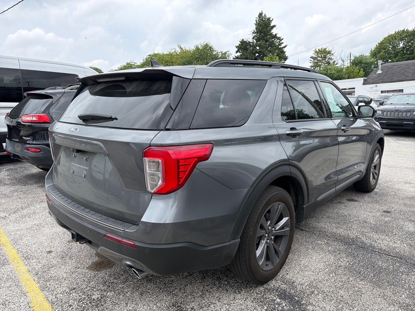 Certified 2023 Ford Explorer XLT w/ Equipment Group 202A AWD/4WD image 2