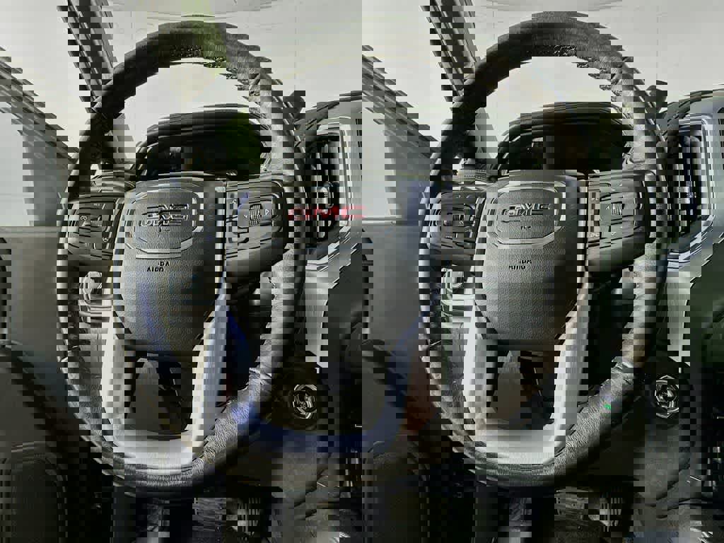 Used 2020 GMC Sierra 1500 Elevation image 19