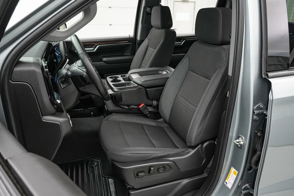 Used 2024 GMC Sierra 1500 Elevation image 12