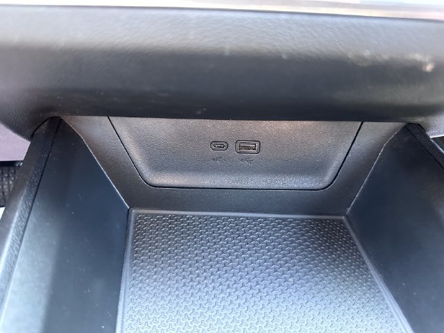 Used 2025 Chevrolet Equinox LT FWD image 16