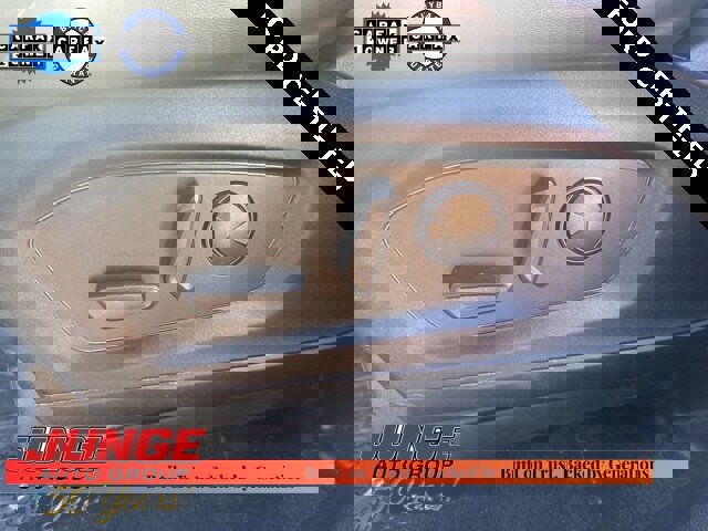 Certified 2022 Ford Explorer XLT w/ Equipment Group 202A image 27