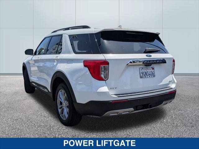 Certified 2023 Ford Explorer XLT w/ Equipment Group 202A AWD/4WD image 3
