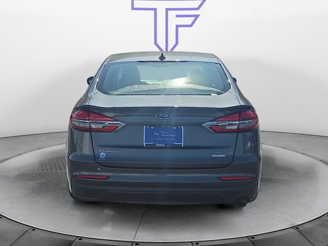 Certified 2019 Ford Fusion SE FWD image 4