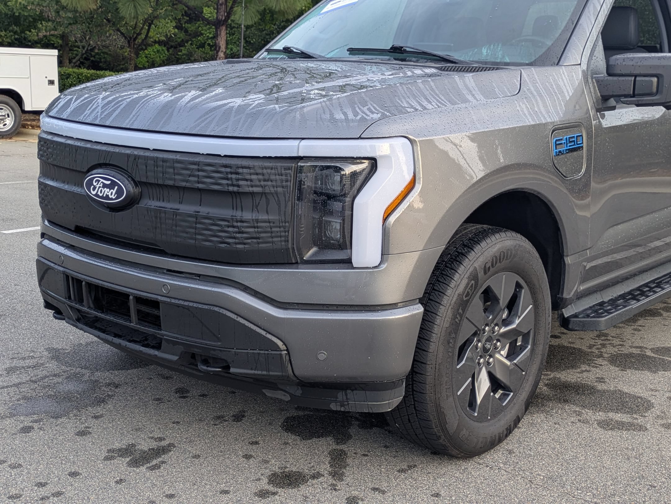 Certified 2025 Ford F150 Lightning Flash AWD/4WD image 10