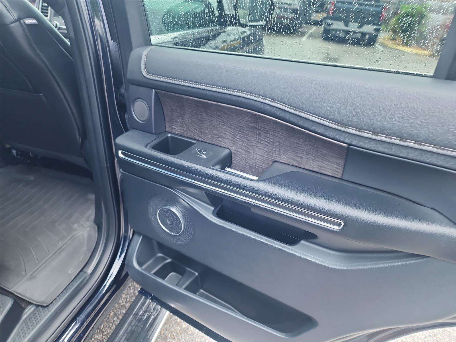 Certified 2021 Ford Expedition Limited RWD image 22