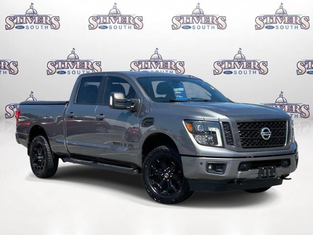 Used 2018 Nissan Titan SV w/ SV Convenience Package